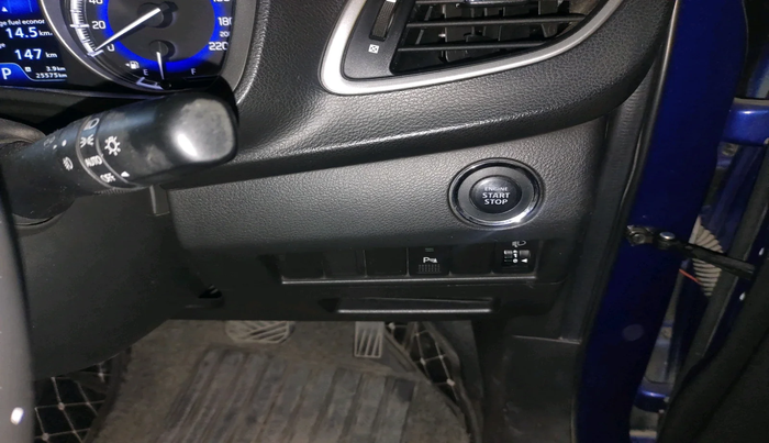 2017 Maruti Baleno ZETA CVT PETROL 1.2, Petrol, Automatic, 25,575 km, interior