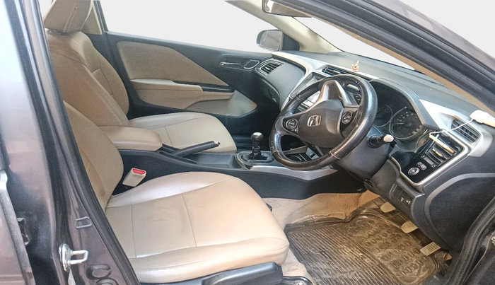 2017 Honda City 1.5L I-VTEC V MT, Petrol, Manual, 79,553 km, interior