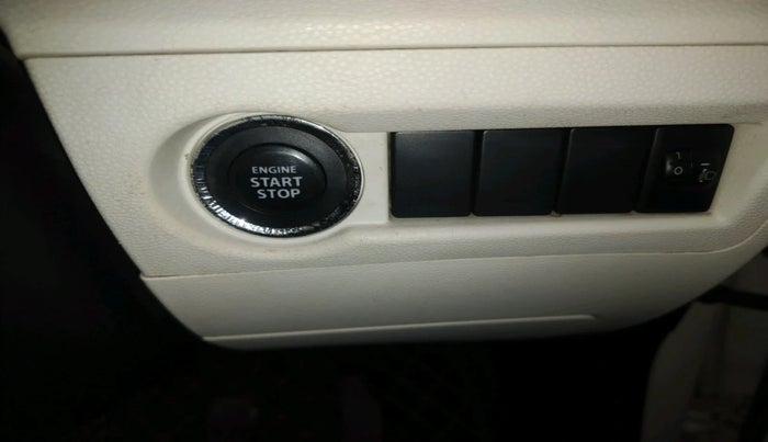 2020 Maruti IGNIS ALPHA 1.2, Petrol, Manual, 54,044 km, interior