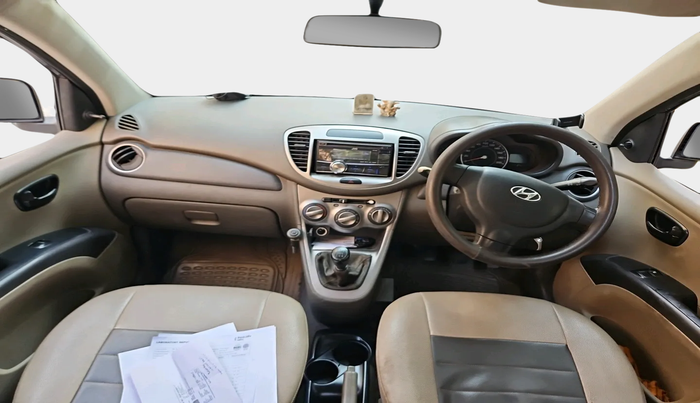 2012 Hyundai i10 ERA 1.1, Petrol, Manual, 1,17,764 km, interior