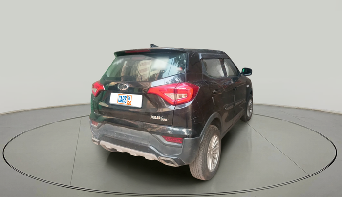 2022 Mahindra XUV300 W4 1.2 PETROL, Petrol, Manual, 21,845 km, exterior