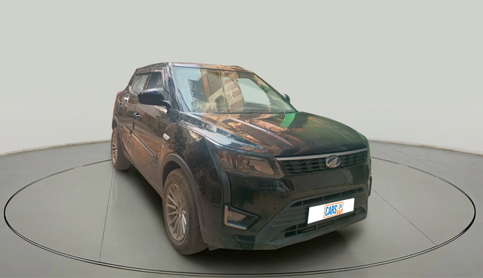 2022 Mahindra XUV300 W4 1.2 PETROL, Petrol, Manual, 21,845 km, exterior