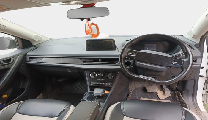 2024 Tata NEXON Smart Plus 1.2 Revotron 6 AMT, Petrol, Automatic, 13,147 km, interior