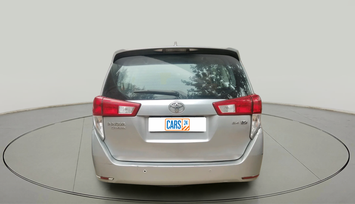 2017 Toyota Innova Crysta 2.4 VX 8 STR, Diesel, Manual, 2,85,531 km, exterior