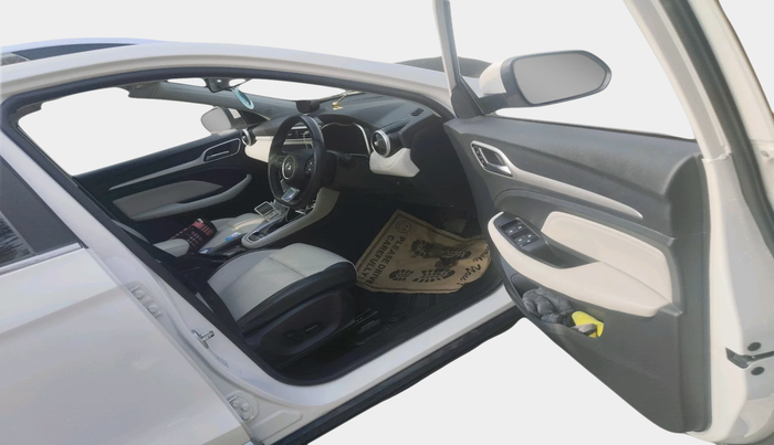 2022 MG ASTOR SHARP 1.5 CVT, Petrol, Automatic, 32,830 km, interior