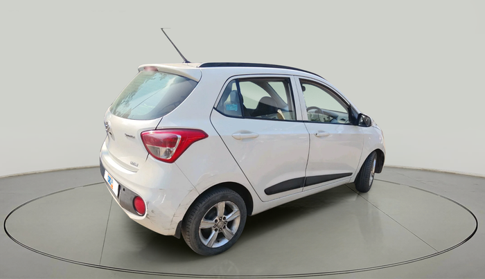 2017 Hyundai Grand i10 SPORTZ (O) 1.2 KAPPA VTVT, Petrol, Manual, 1,31,225 km, exterior