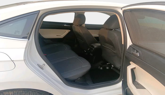 2024 Volkswagen VIRTUS GT PLUS TSI 1.5 EVO DSG, Petrol, Automatic, 23,846 km, interior