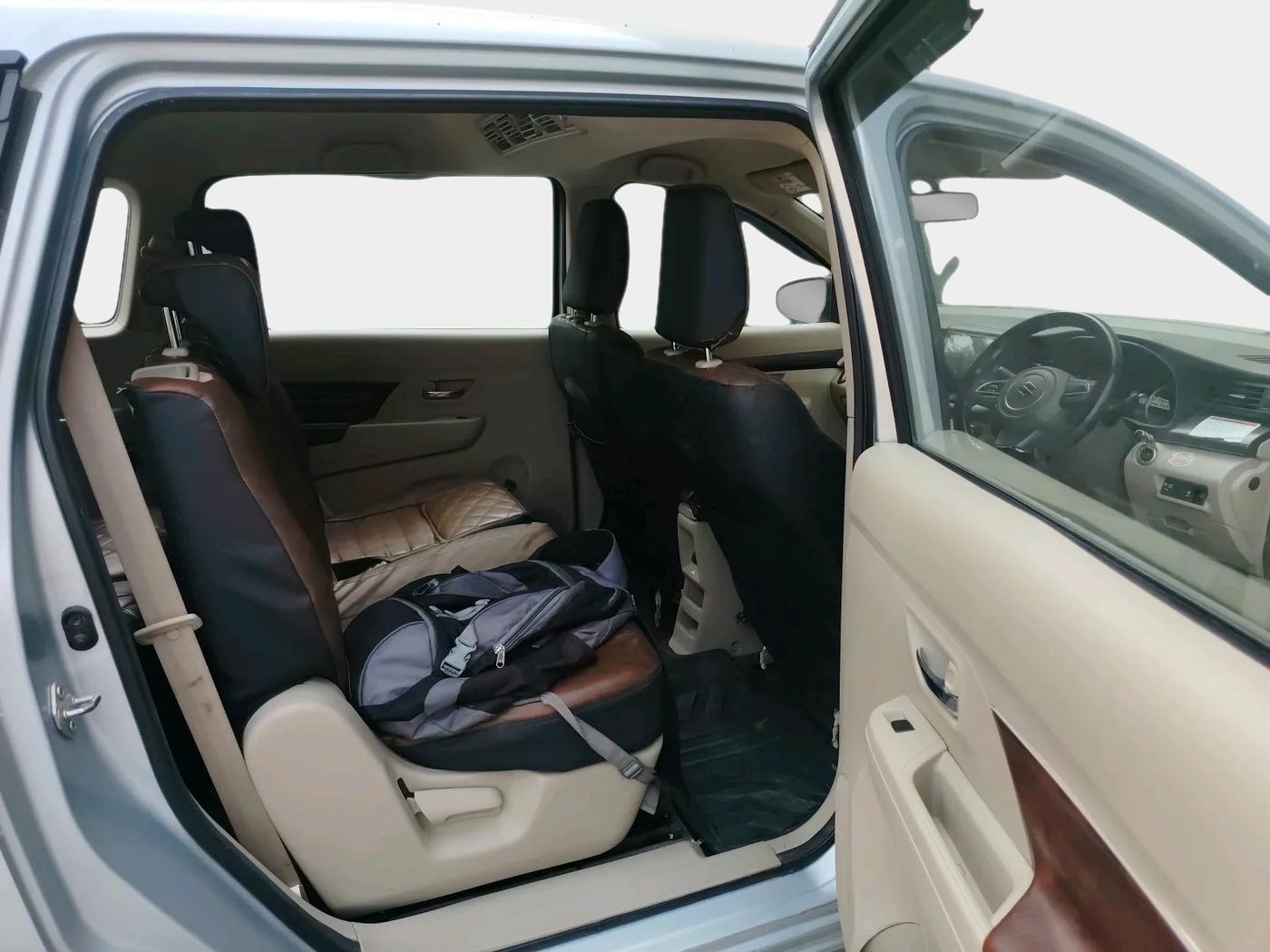 2023 Maruti Ertiga ZXI  CNG, Petrol, Manual, 46,168 km, interior