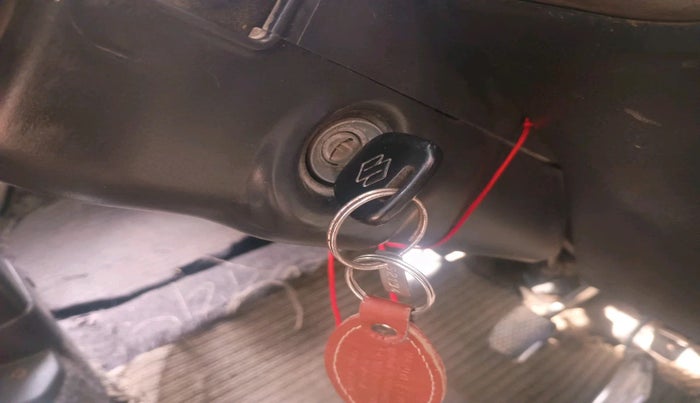 2011 Maruti Eeco 5 STR WITH A/C+HTR, Petrol, Manual, 92,094 km, interior