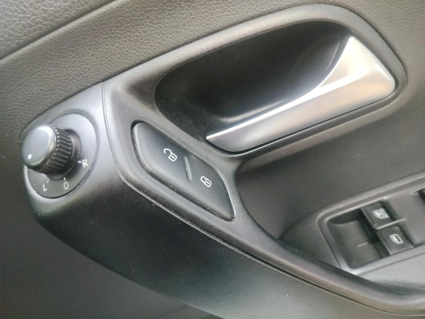 2021 Volkswagen Polo COMFORTLINE 1.0L TSI AT, Petrol, Automatic, 54,358 km, interior