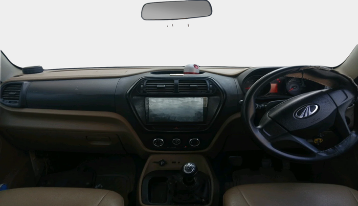 2016 Mahindra TUV300 T6, Diesel, Manual, 79,027 km, interior