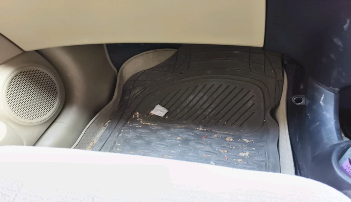 2015 Honda Amaze 1.2L I-VTEC S, Petrol, Manual, 77,203 km, interior