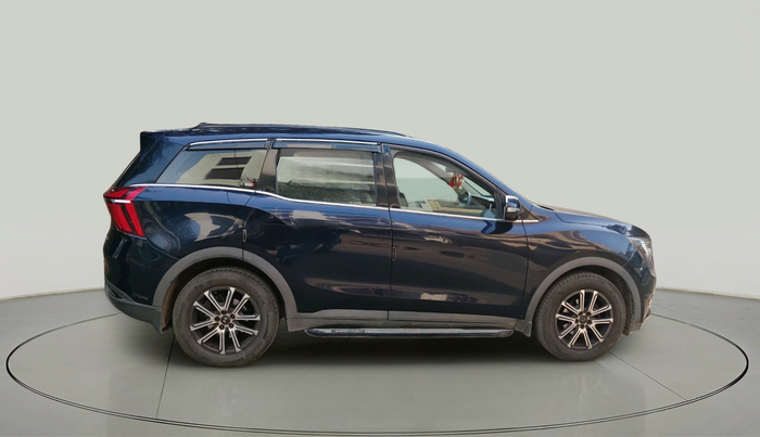 2023 Mahindra XUV700 AX 7 P AT 7 STR, Petrol, Automatic, 21,009 km, exterior