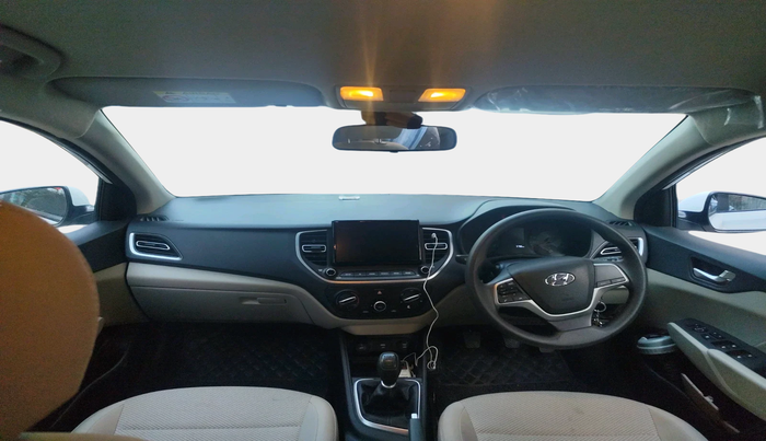2022 Hyundai Verna S PLUS 1.5 VTVT, Petrol, Manual, 5,796 km, interior