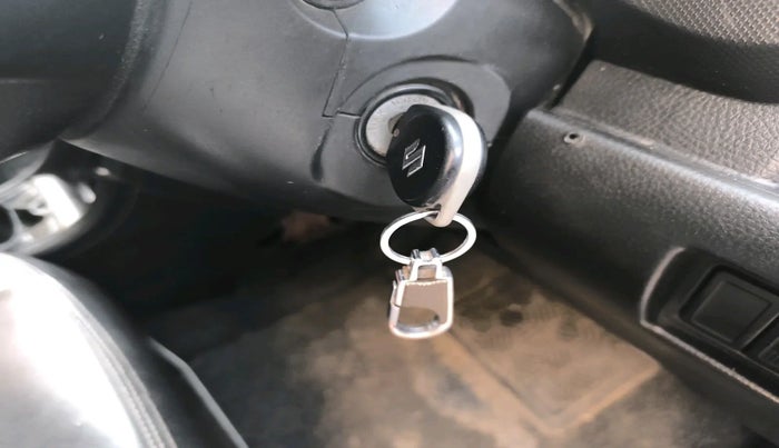 2015 Maruti Swift LXI (O), Petrol, Manual, 1,54,145 km, interior