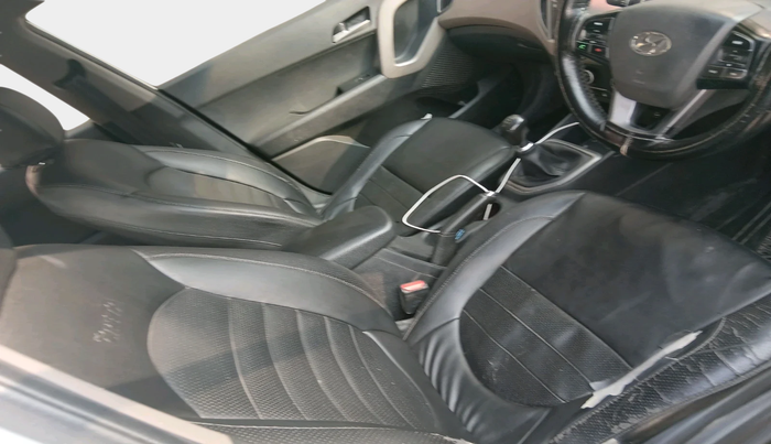 2016 Hyundai Creta S PLUS 1.4 DIESEL, Diesel, Manual, 1,30,376 km, interior