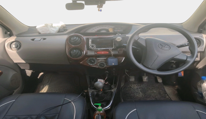 2011 Toyota Etios G, CNG, Manual, 1,02,571 km, interior