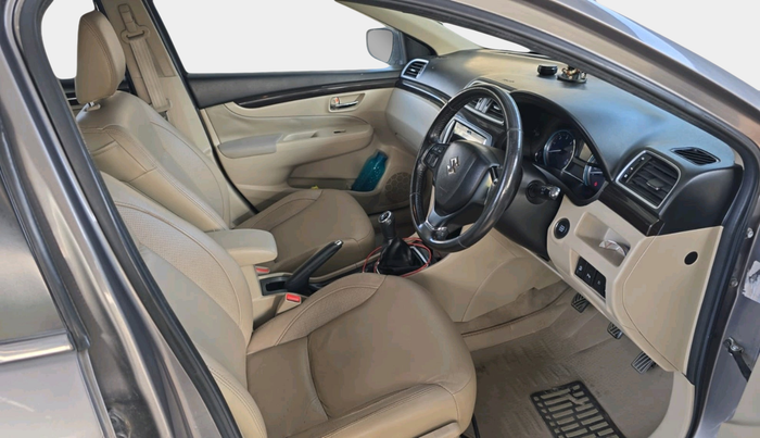 2016 Maruti Ciaz ZDI+ SHVS, Diesel, Manual, 85,894 km, interior