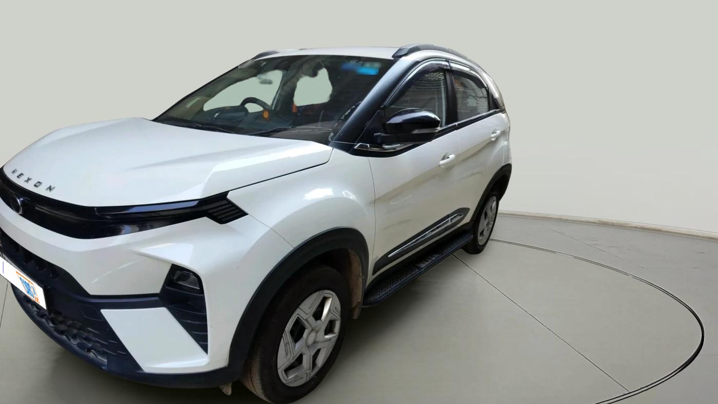2025 Tata NEXON  Pure Plus 1.2 Petrol AMT, Petrol, Automatic, 13,351 km, exterior