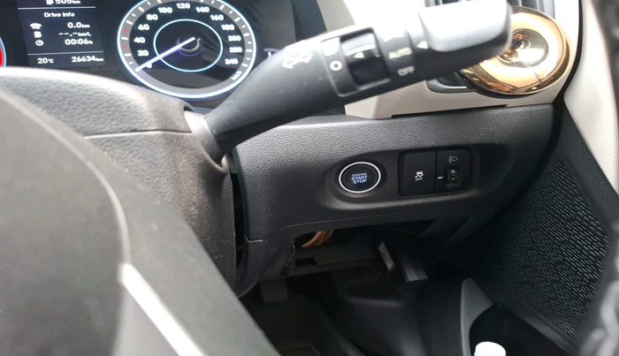 2022 Hyundai Creta SX 1.5 PETROL, Petrol, Manual, 26,634 km, interior