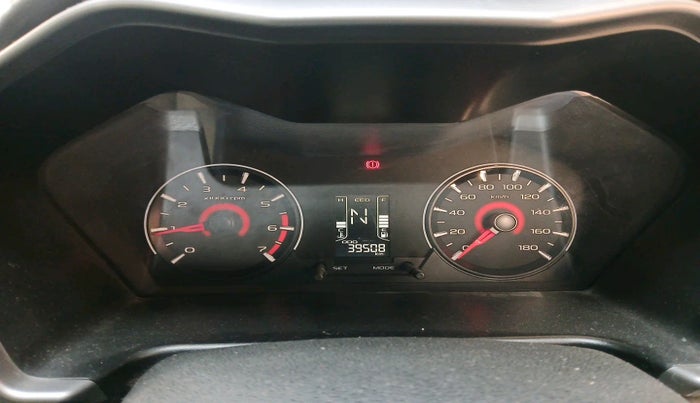 2017 Mahindra KUV 100 NXT K8 D 6 STR, Diesel, Manual, 39,508 km, interior