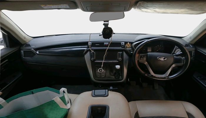 2017 Mahindra KUV 100 NXT K8 D 6 STR, Diesel, Manual, 39,508 km, interior