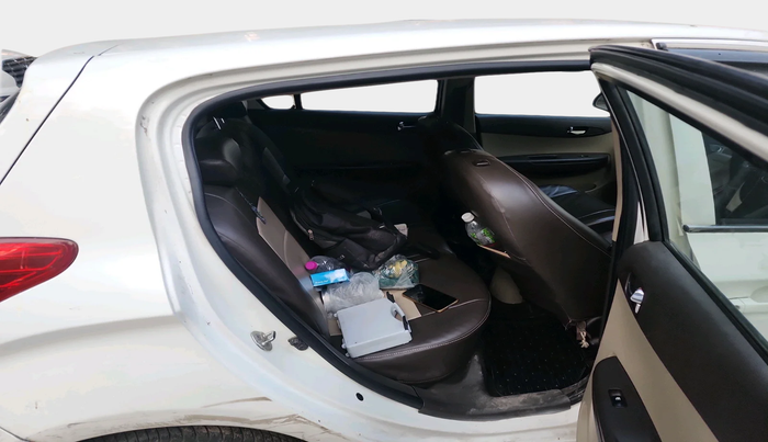 2011 Hyundai i20 ASTA 1.2, Petrol, Manual, 68,617 km, interior