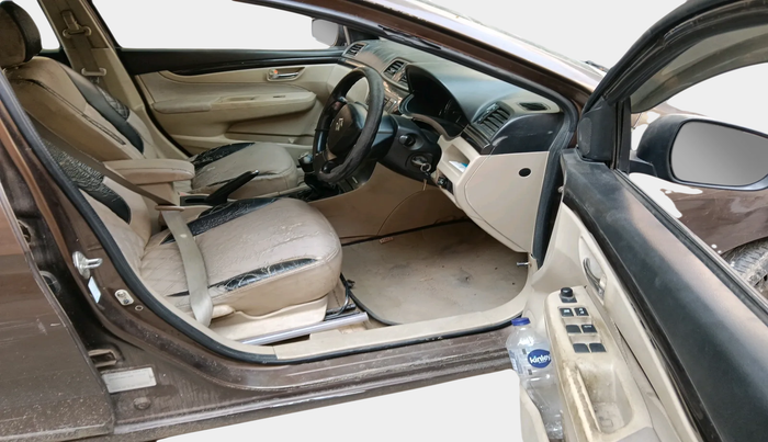 2015 Maruti Ciaz VXI, Petrol, Manual, 1,60,413 km, interior