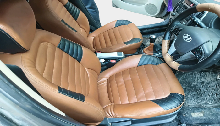 2013 Hyundai i20 SPORTZ 1.2, Petrol, Manual, 69,108 km, interior