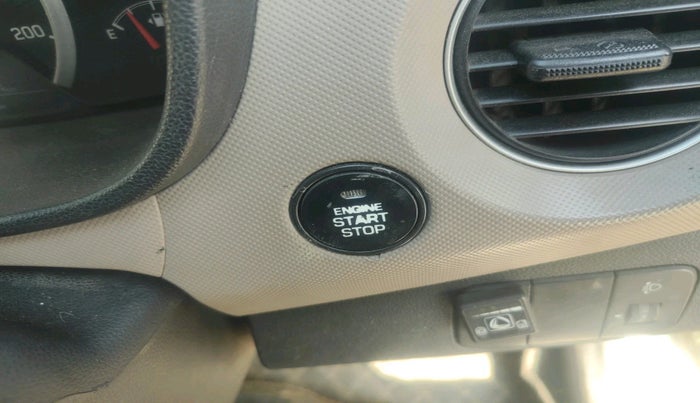 2014 Hyundai Grand i10 SPORTZ 1.2 KAPPA VTVT, CNG, Manual, 81,368 km, interior