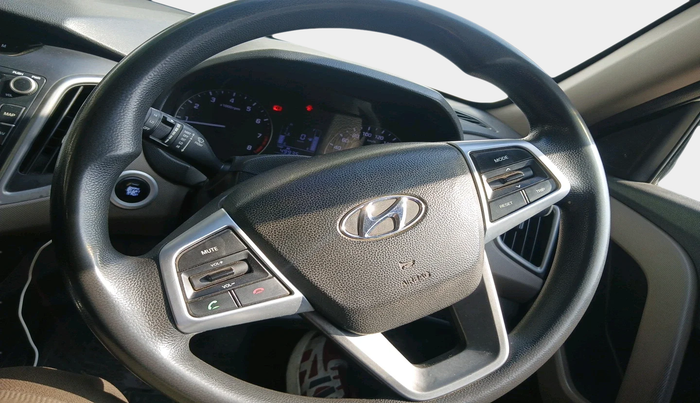 2016 Hyundai Creta SX PLUS 1.6 PETROL, Petrol, Manual, 94,027 km, interior