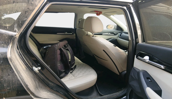 2022 KIA SELTOS HTX PETROL 1.5, Petrol, Manual, 27,810 km, interior