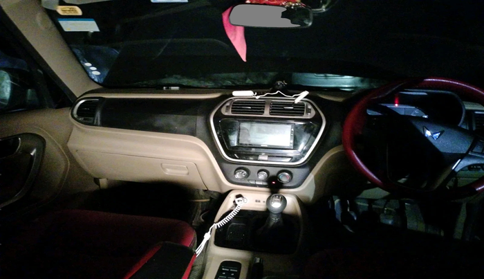 2023 Mahindra BOLERO NEO N10 R, Diesel, Manual, 16,302 km, interior