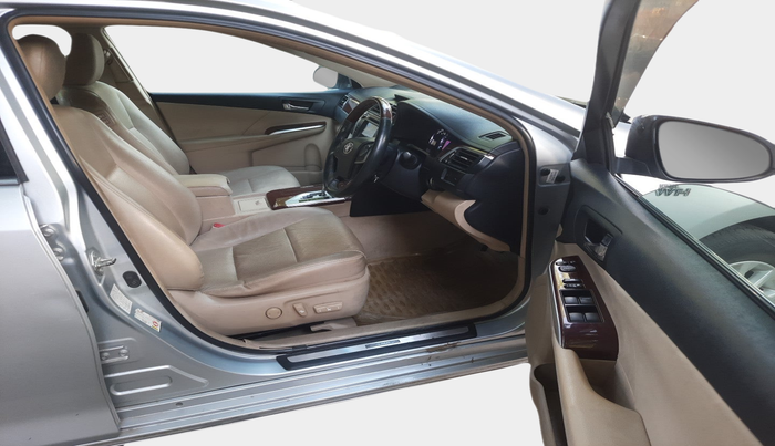 2013 Toyota Camry 2.5L AT, Petrol, Automatic, 41,250 km, interior