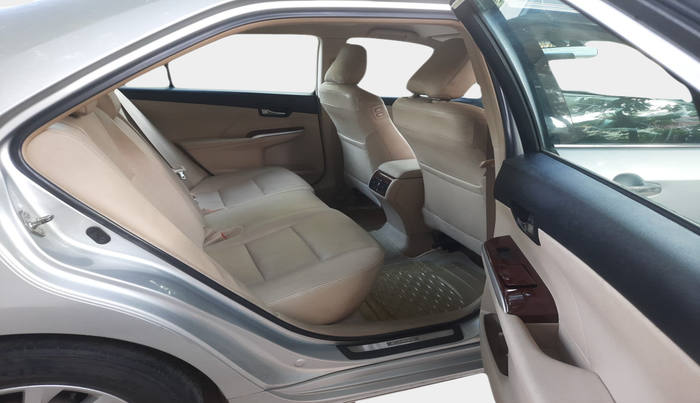 2013 Toyota Camry 2.5L AT, Petrol, Automatic, 41,250 km, interior