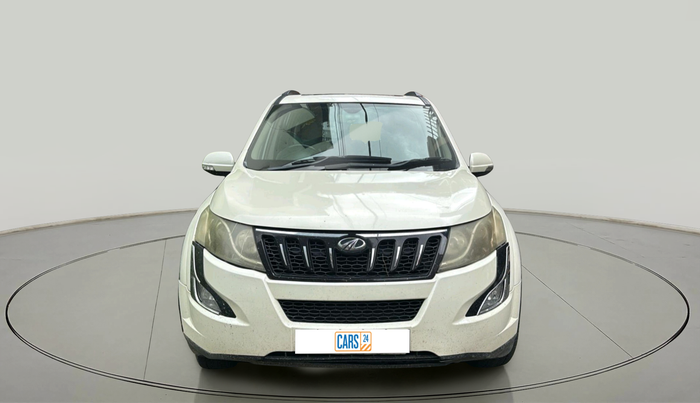 2015 Mahindra XUV500 W10, Diesel, Manual, 1,95,368 km, exterior