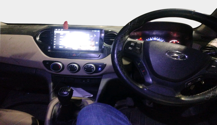 2018 Hyundai Xcent E, Petrol, Manual, 1,39,436 km, interior