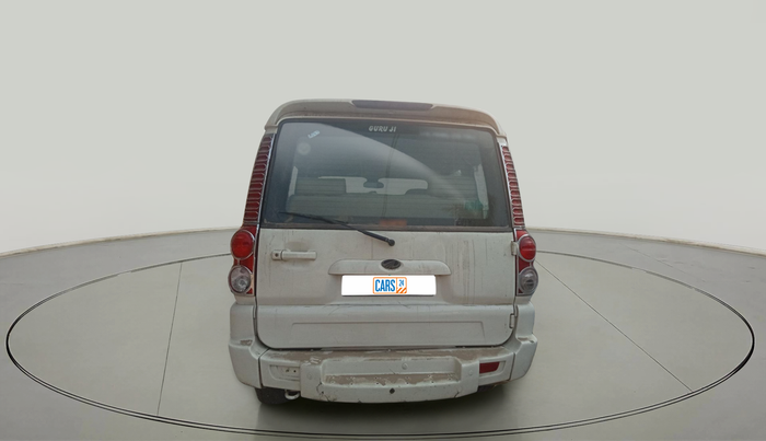 2014 Mahindra Scorpio VLX 2WD AIRBAG, Diesel, Manual, 82,797 km, exterior