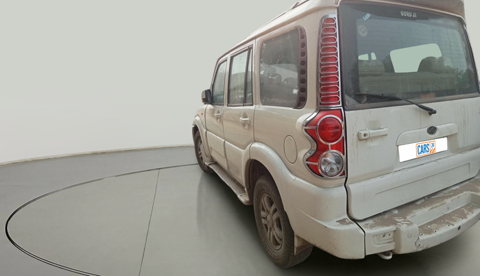 2014 Mahindra Scorpio VLX 2WD AIRBAG, Diesel, Manual, 82,797 km, exterior