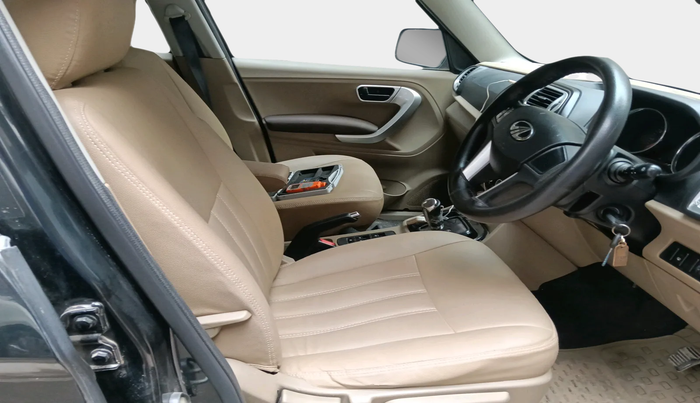 2015 Mahindra TUV300 T8 AMT, Diesel, Automatic, 89,101 km, interior