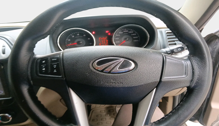 2015 Mahindra TUV300 T8 AMT, Diesel, Automatic, 89,101 km, interior