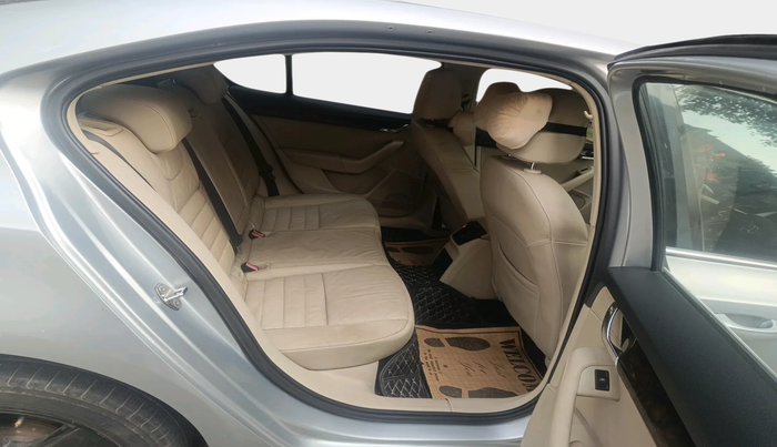 2013 Skoda Octavia ELEGANCE 1.8 TSI AT, Petrol, Automatic, 84,804 km, interior