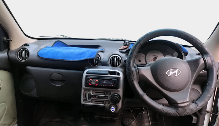 2011 Hyundai Santro Xing GL PLUS, Petrol, Manual, 1,34,159 km, interior