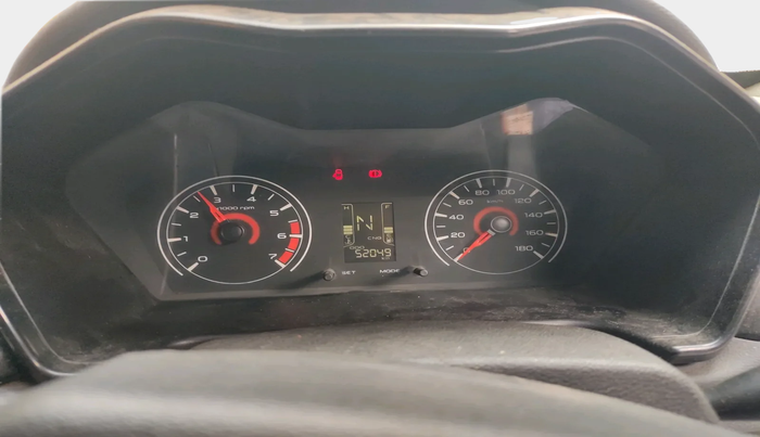 2018 Mahindra Kuv100 K2 TRIP CNG, Petrol, Manual, 52,049 km, interior