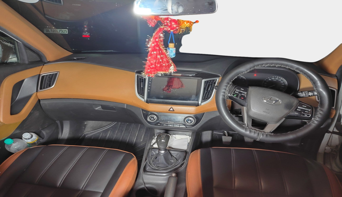 2016 Hyundai Creta  SX 1.6 Petrol , Petrol, Manual, 1,32,000 km, interior