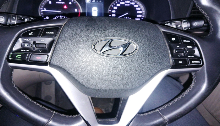 2017 Hyundai Tucson GLS 2WD AT DIESEL, Diesel, Automatic, 1,11,885 km, interior