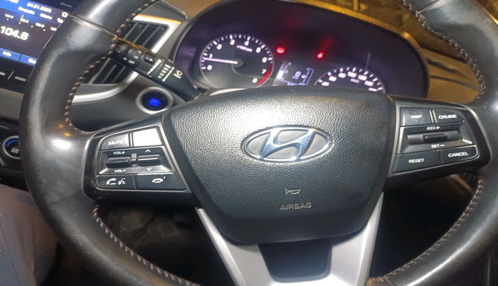 2018 Hyundai Creta SX 1.6 PETROL DUAL TONE, Petrol, Manual, 96,619 km, interior