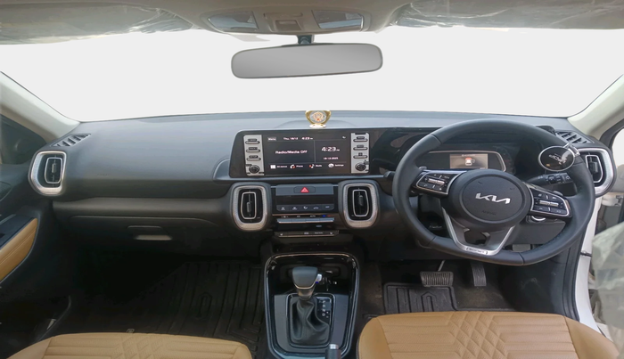 2025 KIA SONET 	 HTX 1.0 TURBO DCT, Petrol, Automatic, 4,493 km, interior