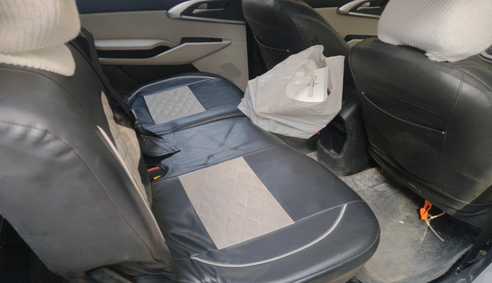 2023 KIA CARENS PRESTIGE 1.5 PETROL 7 STR, Petrol, Manual, 16,996 km, interior