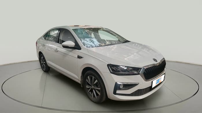2025 Skoda SLAVIA Prestige 1.5L TSI AT, Petrol, Automatic, 496 km, exterior